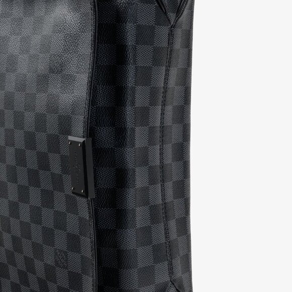 Louis Vuitton Graphite Damier District MM Cross Body Bag - Picture 5 of 13